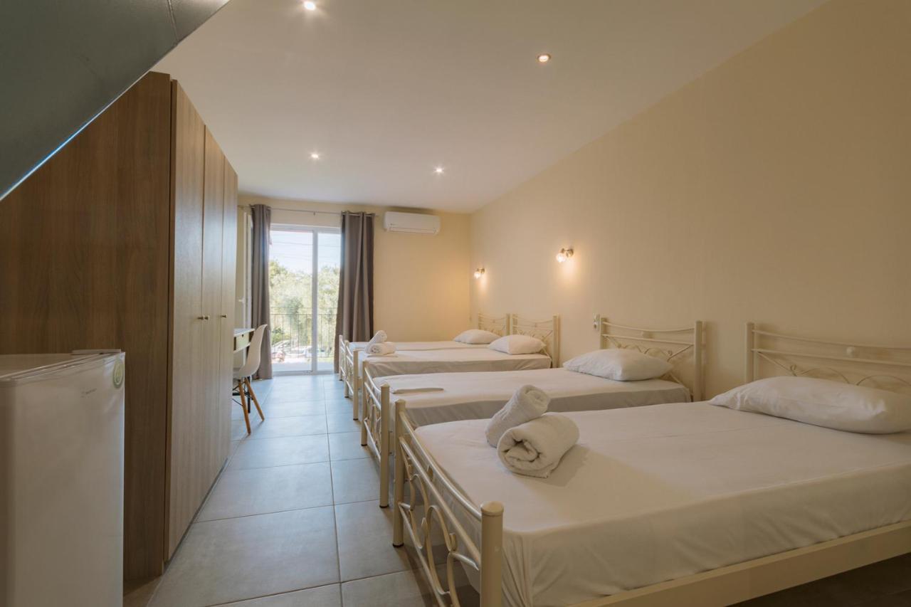 Luca Mare Bed and Breakfast Γουβιά Εξωτερικό φωτογραφία