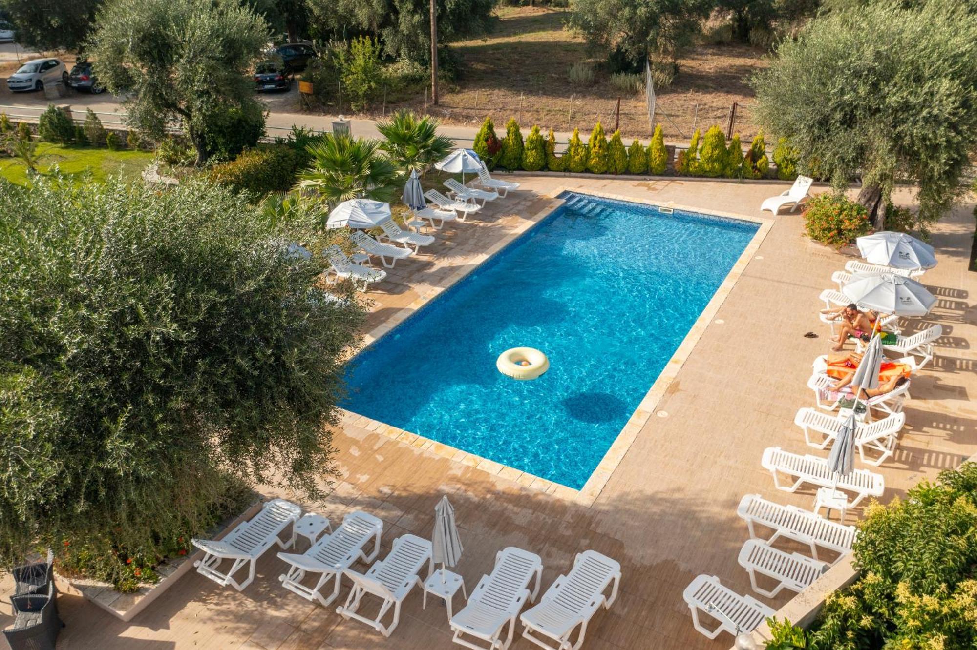 Luca Mare Bed and Breakfast Γουβιά Εξωτερικό φωτογραφία