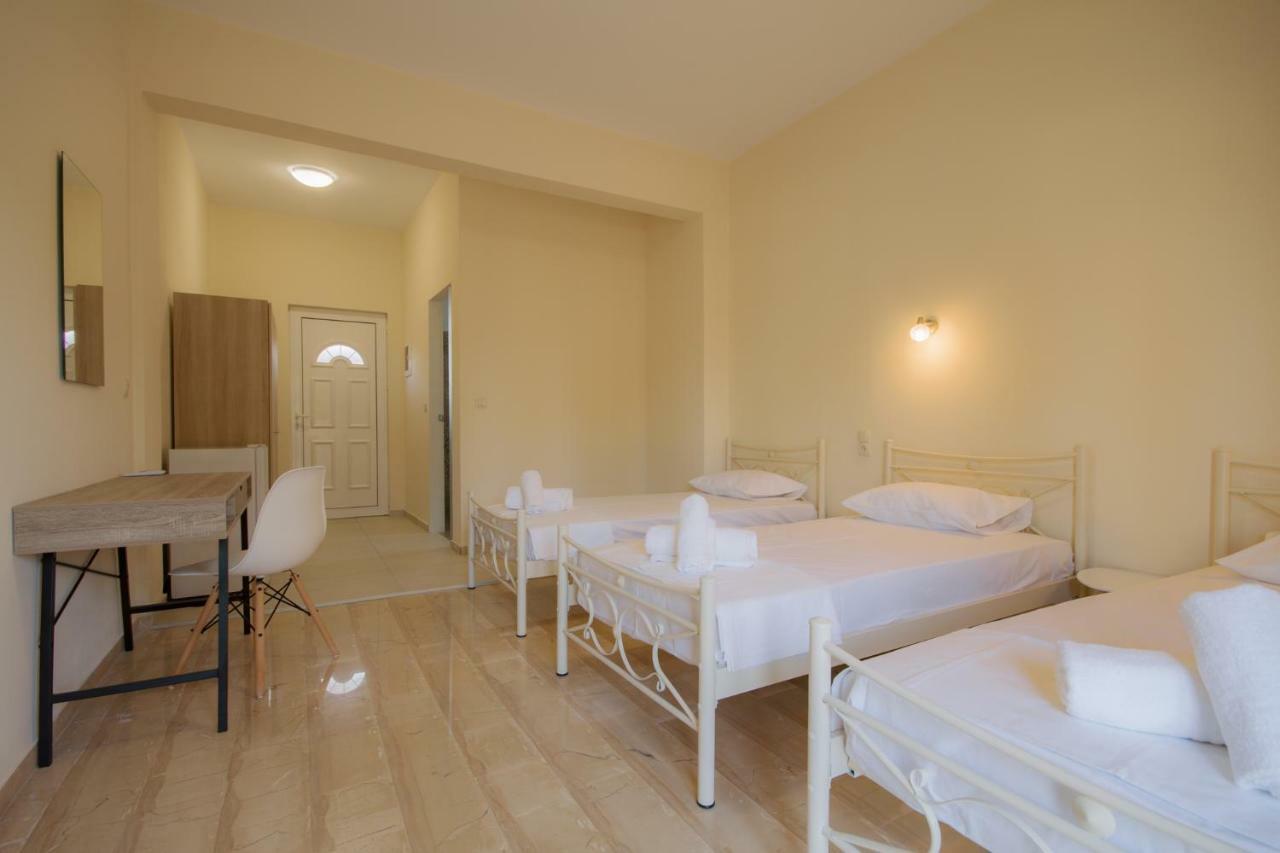 Luca Mare Bed and Breakfast Γουβιά Εξωτερικό φωτογραφία